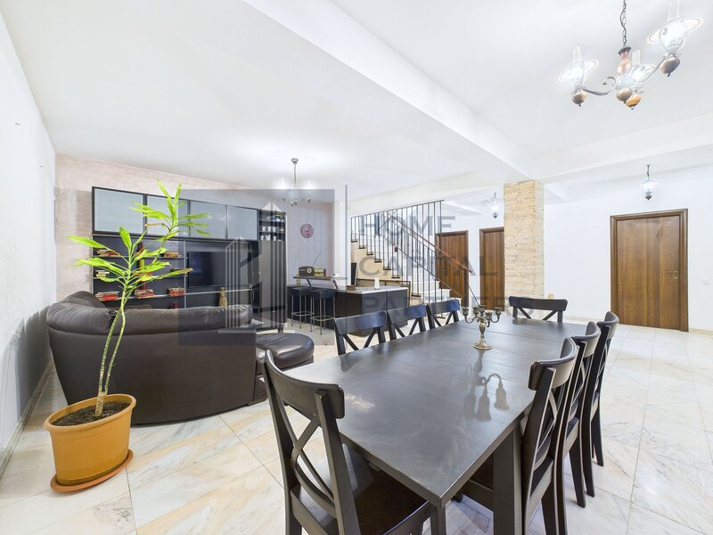 Branesti casa spatioasa de vanzare, gata de mutat, cu curte