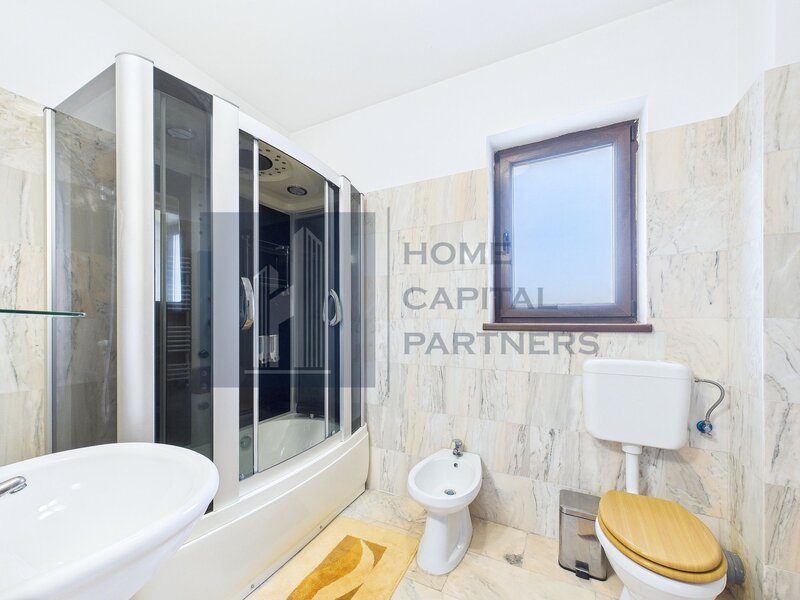 Branesti casa spatioasa de vanzare, gata de mutat, cu curte